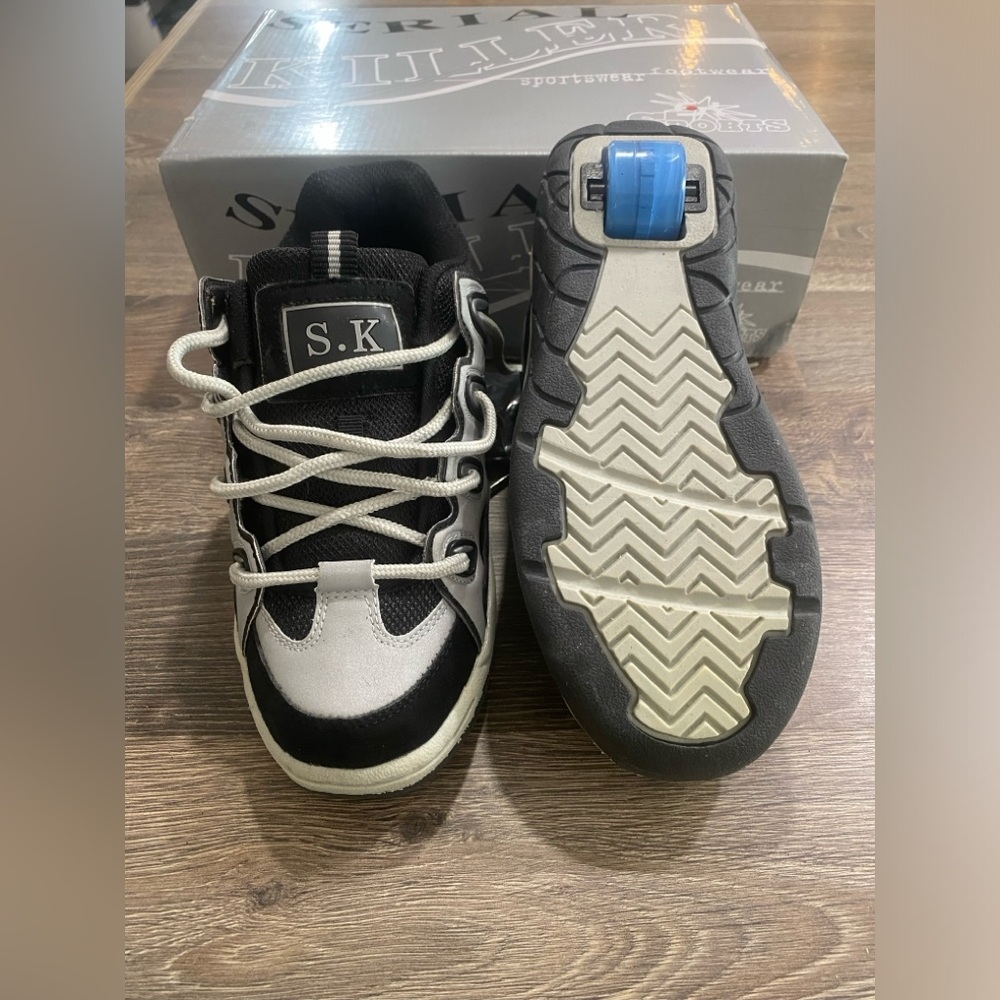 S.K. Winner Roller Shoes